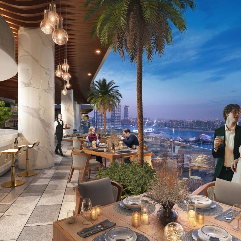 Luxury Level Amenites - Restaurant